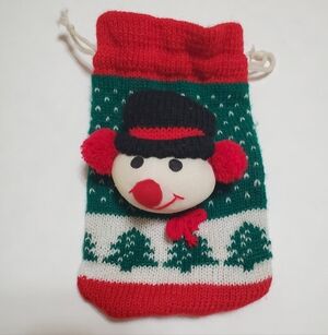 Vintage Snowman Knit Drawstring Bag